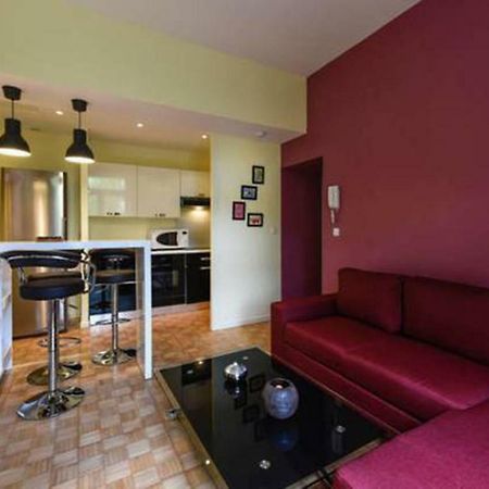 Appartement Le Chateau Mérignac Extérieur photo