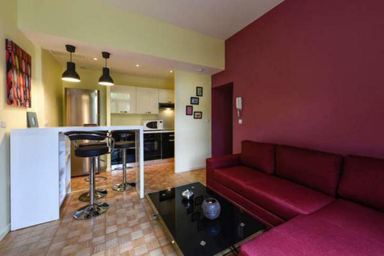 Appartement Le Chateau Mérignac Extérieur photo
